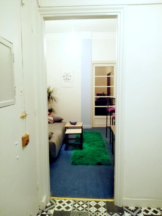 Downtown Apartment Солун Екстериор снимка